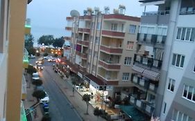 Demir 3*